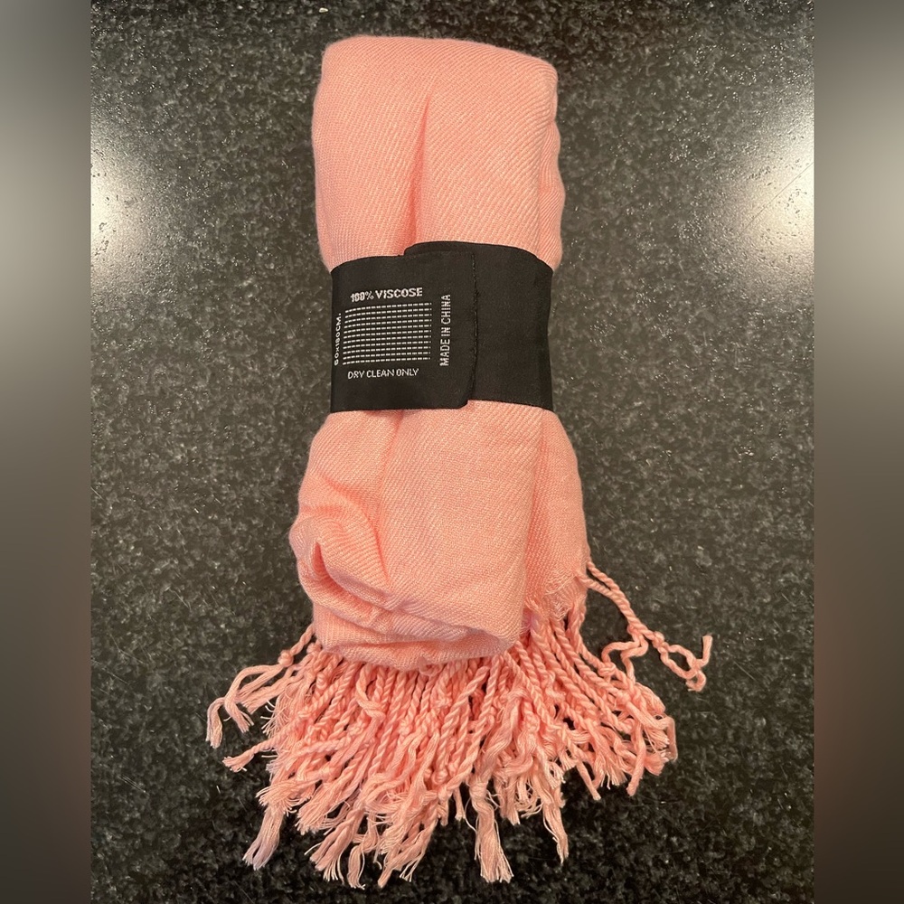 Pashmina - Picture 2 of 3